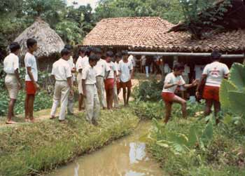 school kids at the Samudra Cottage
