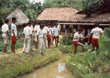 school kids at the Samudra Cottage